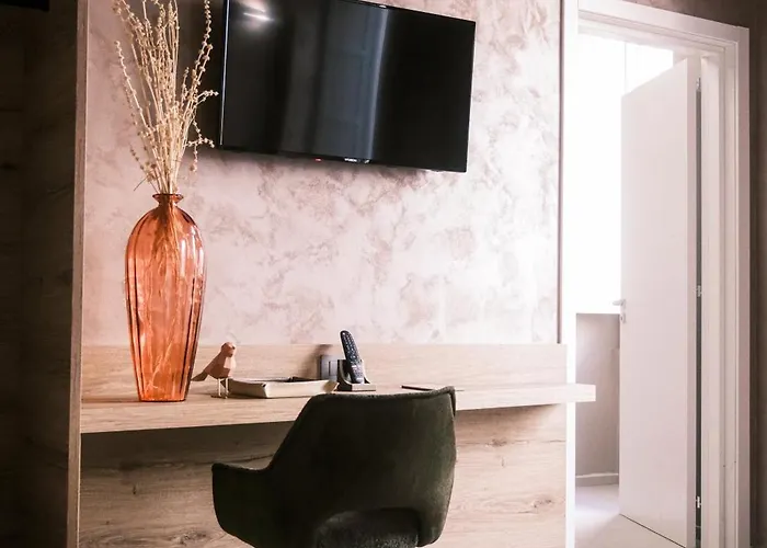 Relais Ena ゲストハウス *